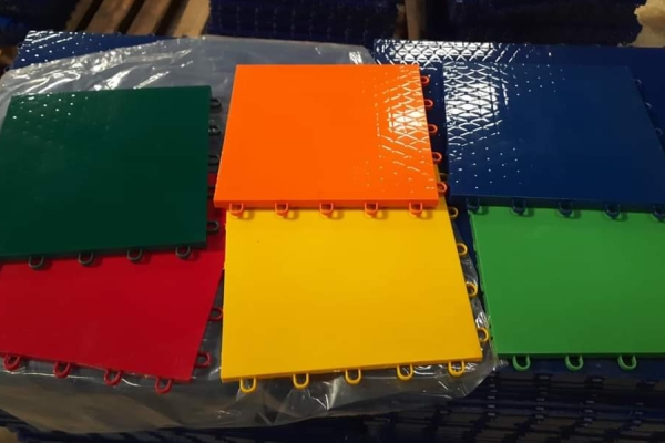 Interlock Multipurpose Tiles Flooring (12) Interlock Multipurpose Tiles Flooring (12)