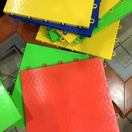 Interlock Multipurpose Tiles Flooring (2) Interlock Multipurpose Tiles Flooring (2)
